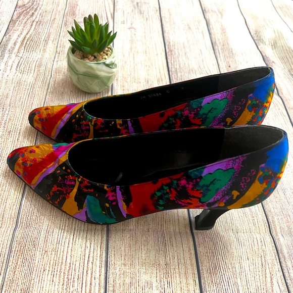Stuart Weitzman Shoes - STUART WEITZMAN VINTAGE ‘80s multicolored heels Size 9